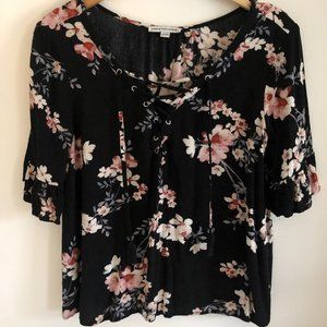 American Eagle Black Floral Lace Up Blouse, Size Small